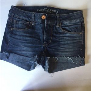 Dark wash American eagle jean shorts size 2