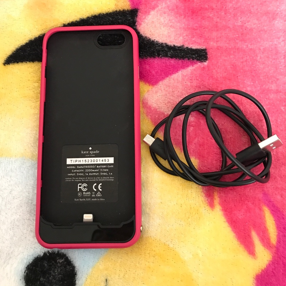 Kate Spade IPhone 6 charging case