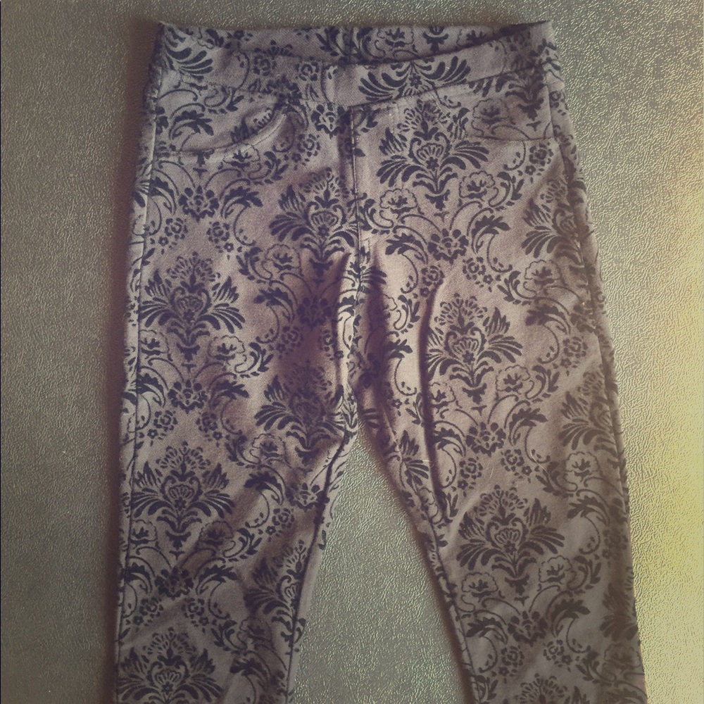Brand New xhilaration Black Patterned Velvety