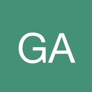 Meet your Posher, Glynnis