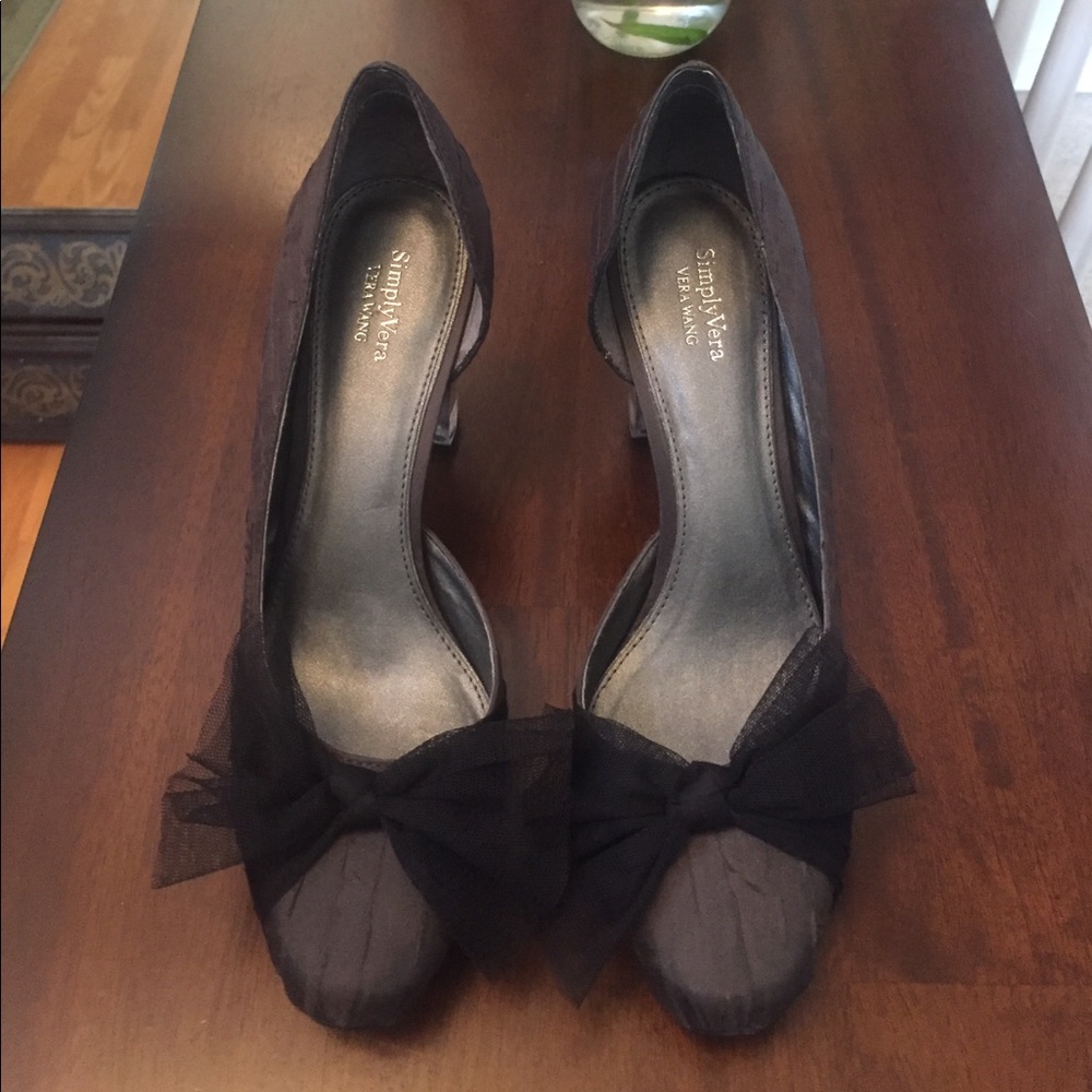Reduced - SimplyVera by Vera Wang heels size 7.5