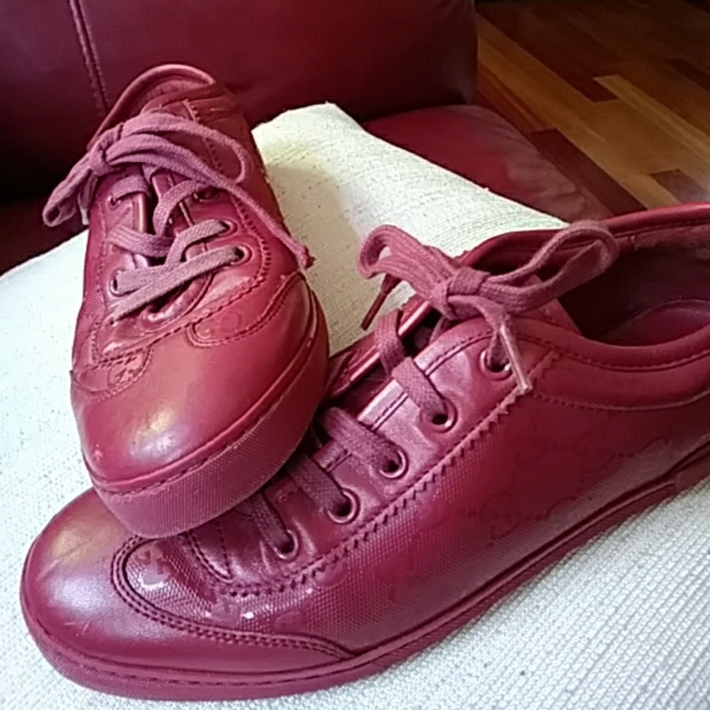 Gucci Women's GG IMPRIMEE Rosie Sneakers