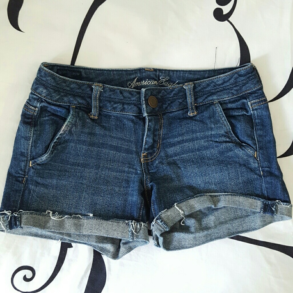 ⚠️FINAL SALE⚠️ American Eagle Stretch Jean Shorts
