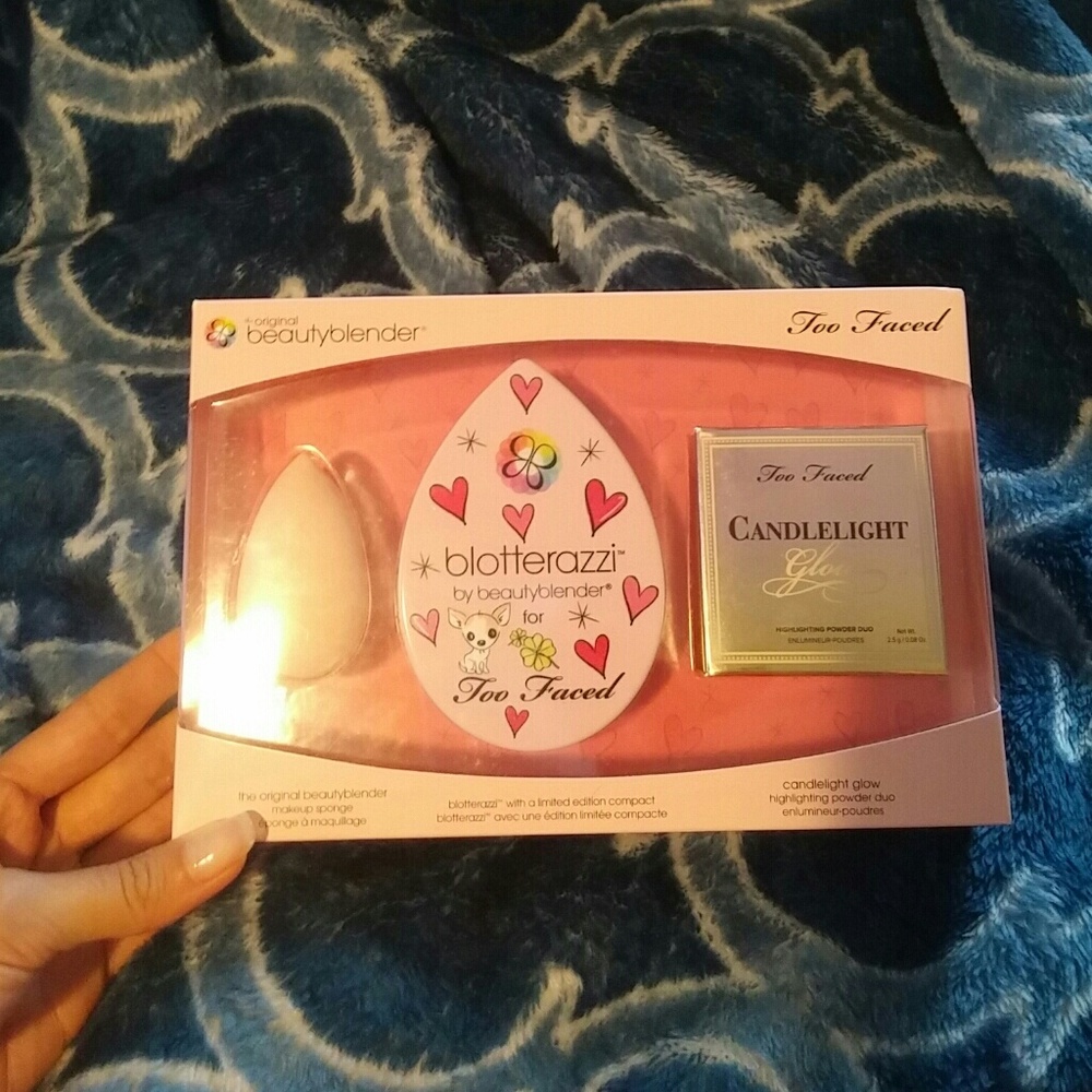 Brand New Too Faced/Beauty Blender Gift Set