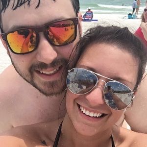 Meet your Posher, Dana