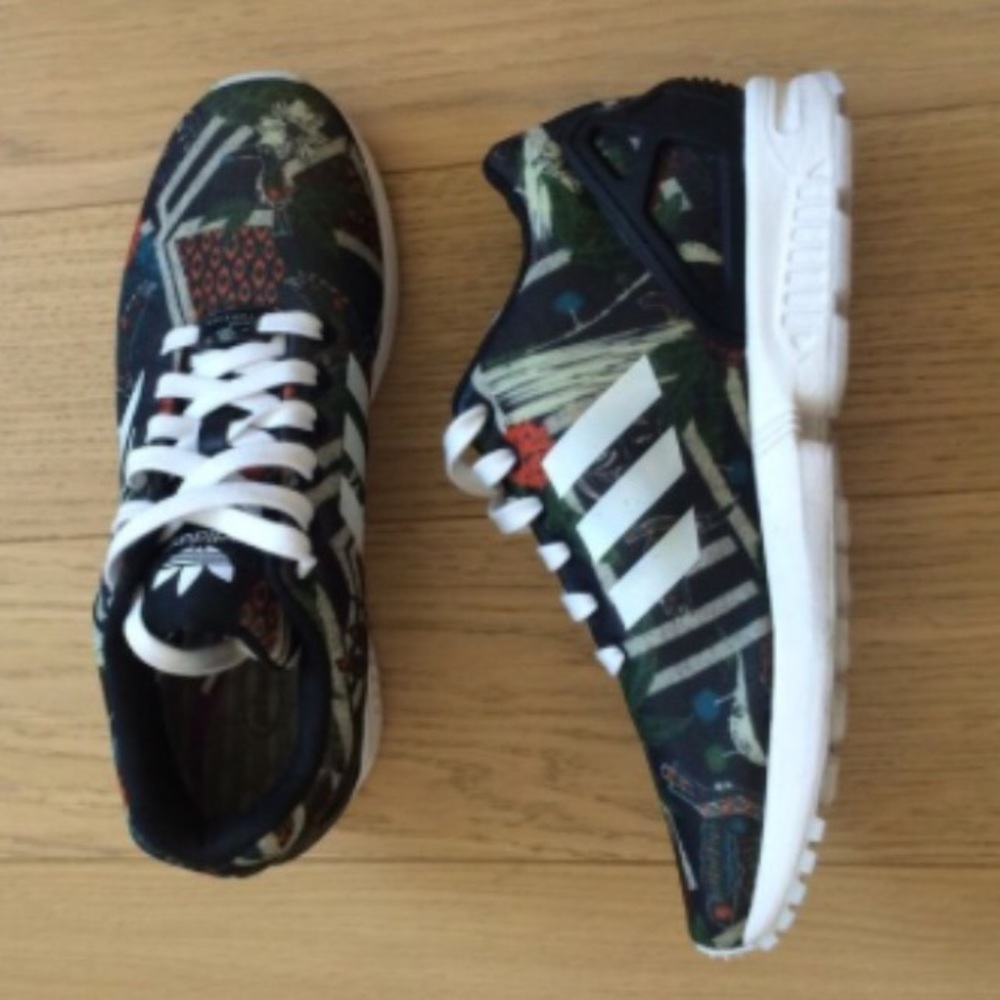 Floral/Forest Adidas Flux (GOOD CONDITION)