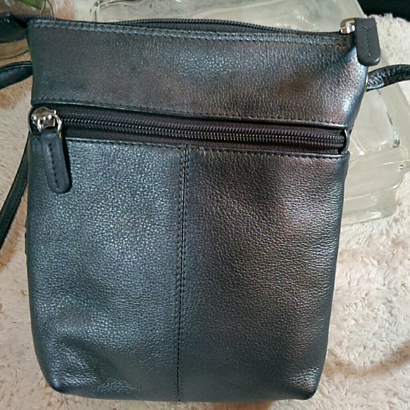 Free w/purchase Gray metallic leather crossbody - Picture 2 of 7