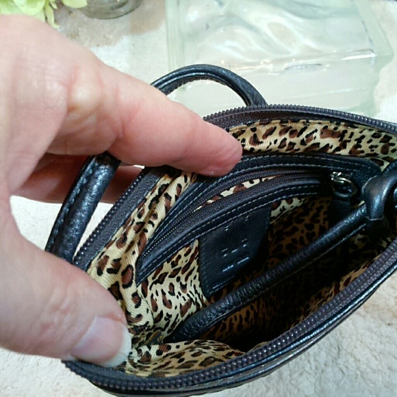 Free w/purchase Gray metallic leather crossbody - Picture 5 of 7