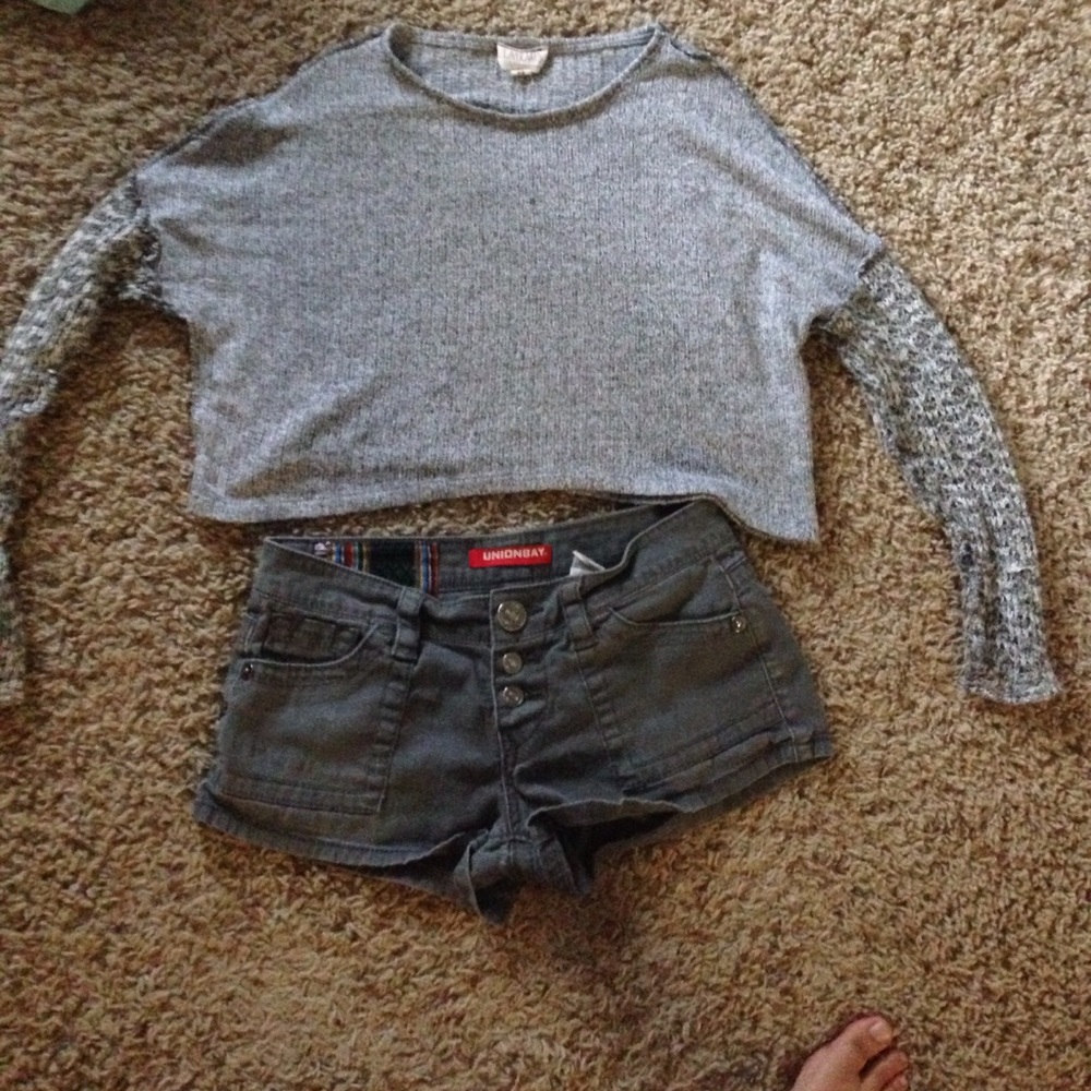 LA Hearts Knitted Crop