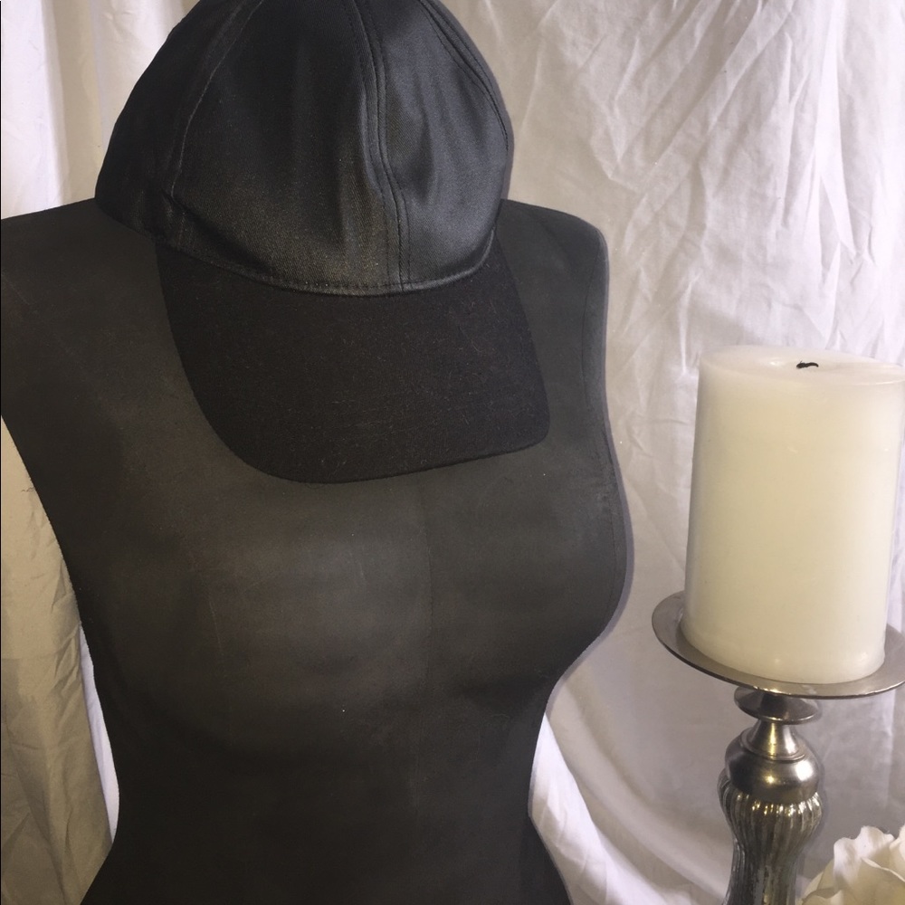 High shine black baseball cap