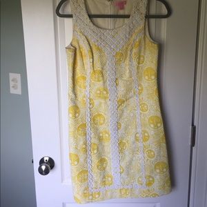 Lilly Pulitzer size 4