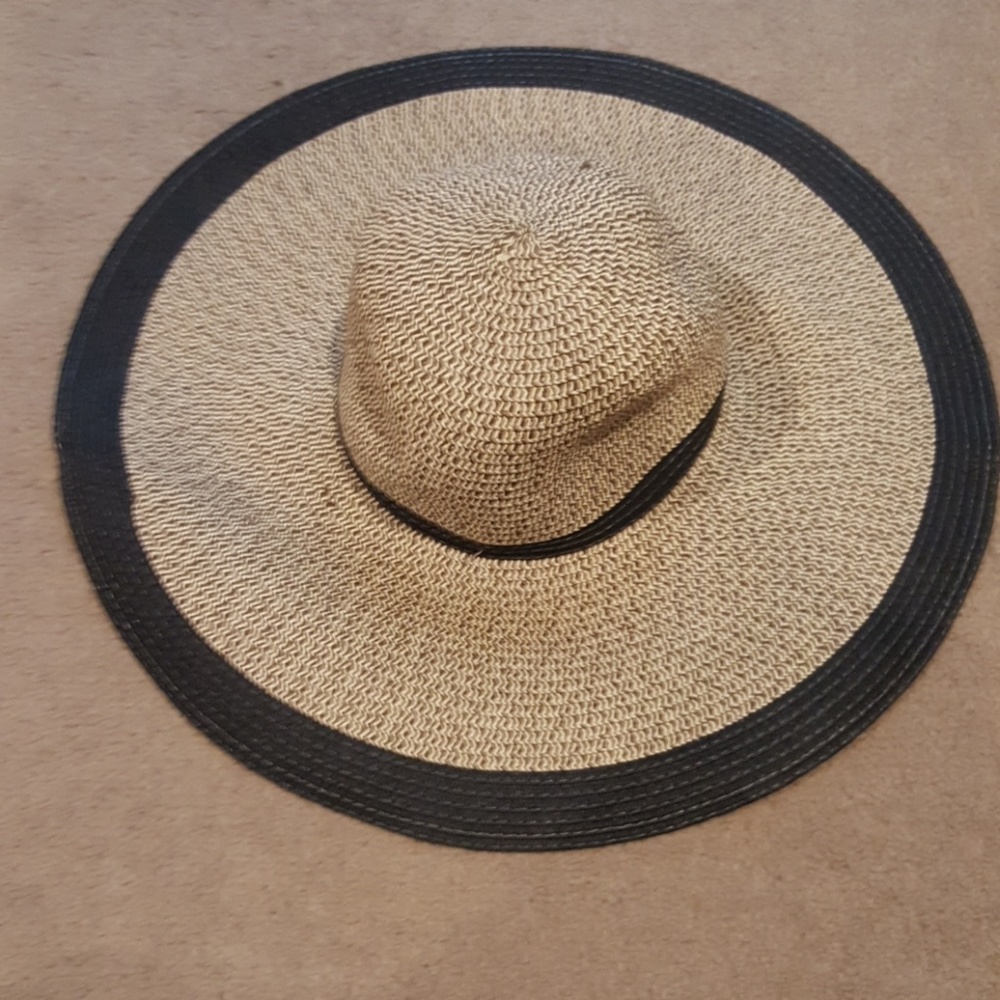 Sun hat