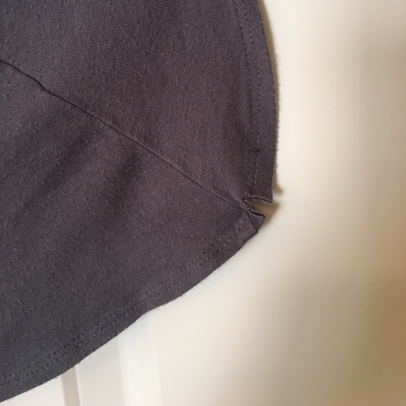 Gray accessory vest - Picture 3 of 3