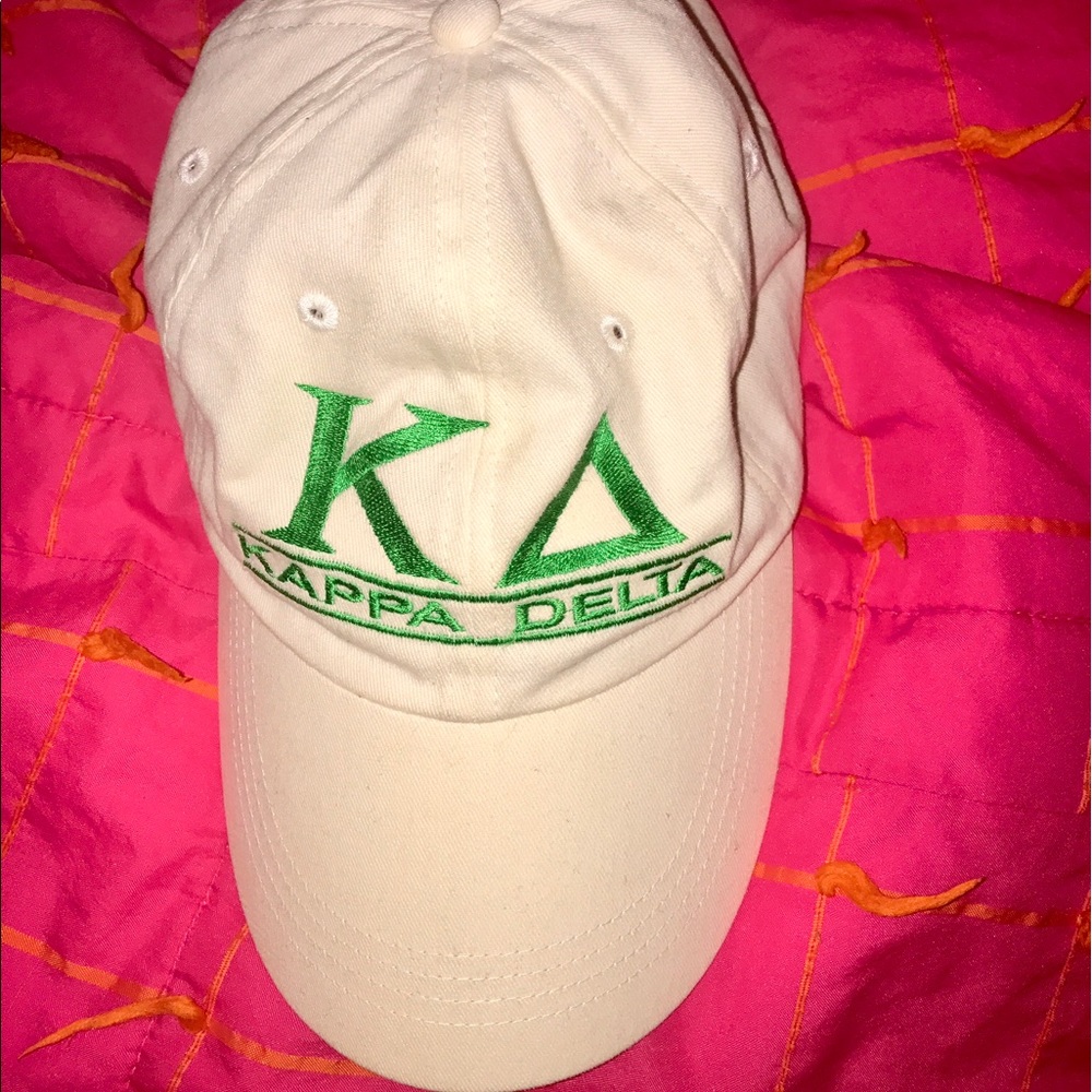 Kappa Delta Hat