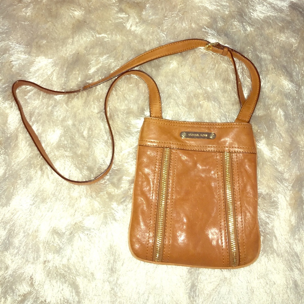 Michael Kors Messenger Bag