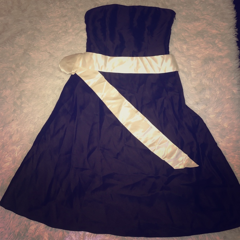 Ann Taylor Strapless Brown Dress w- Cream Sash!