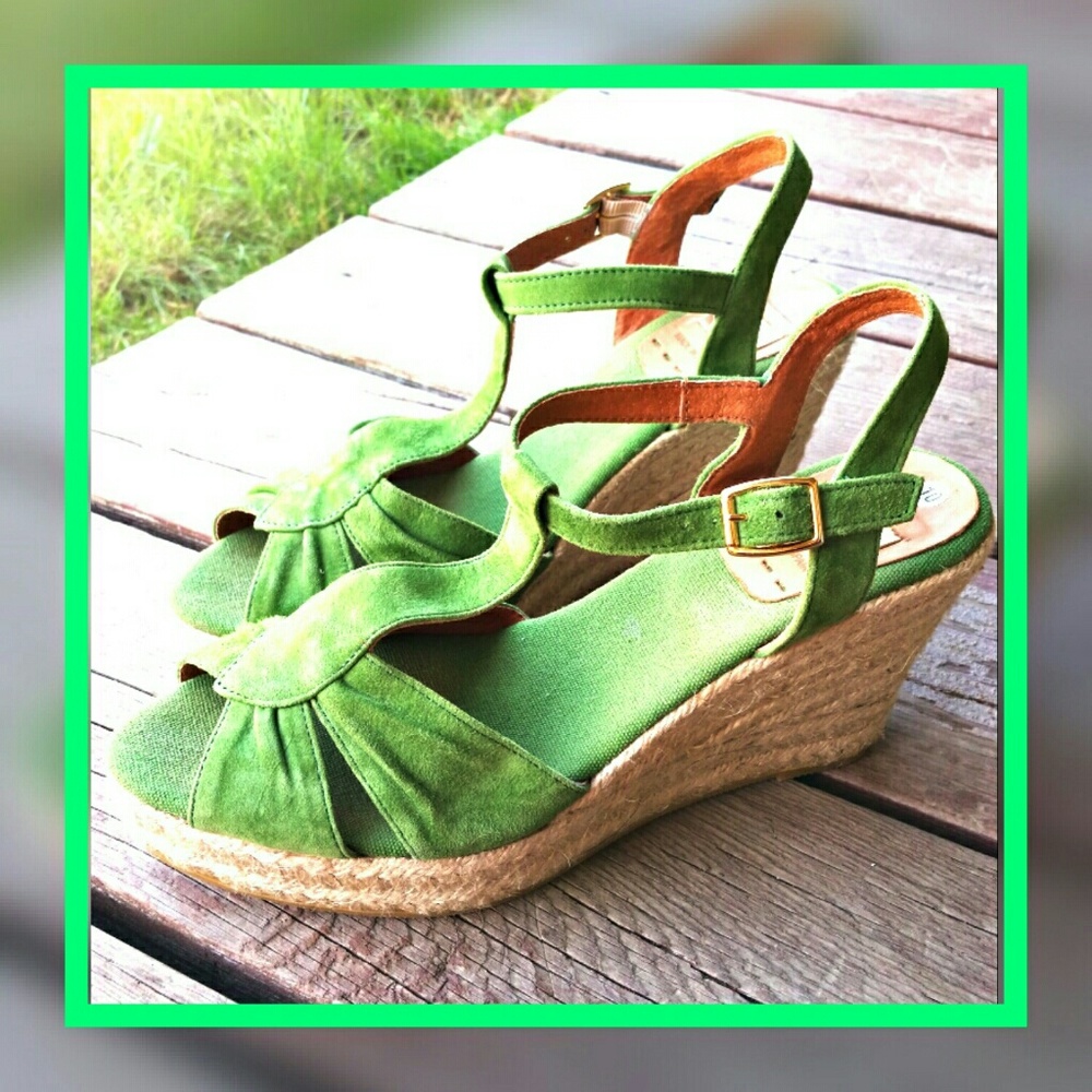 KANNA Suede Peep Toe Strappy Espadrille Wedges!