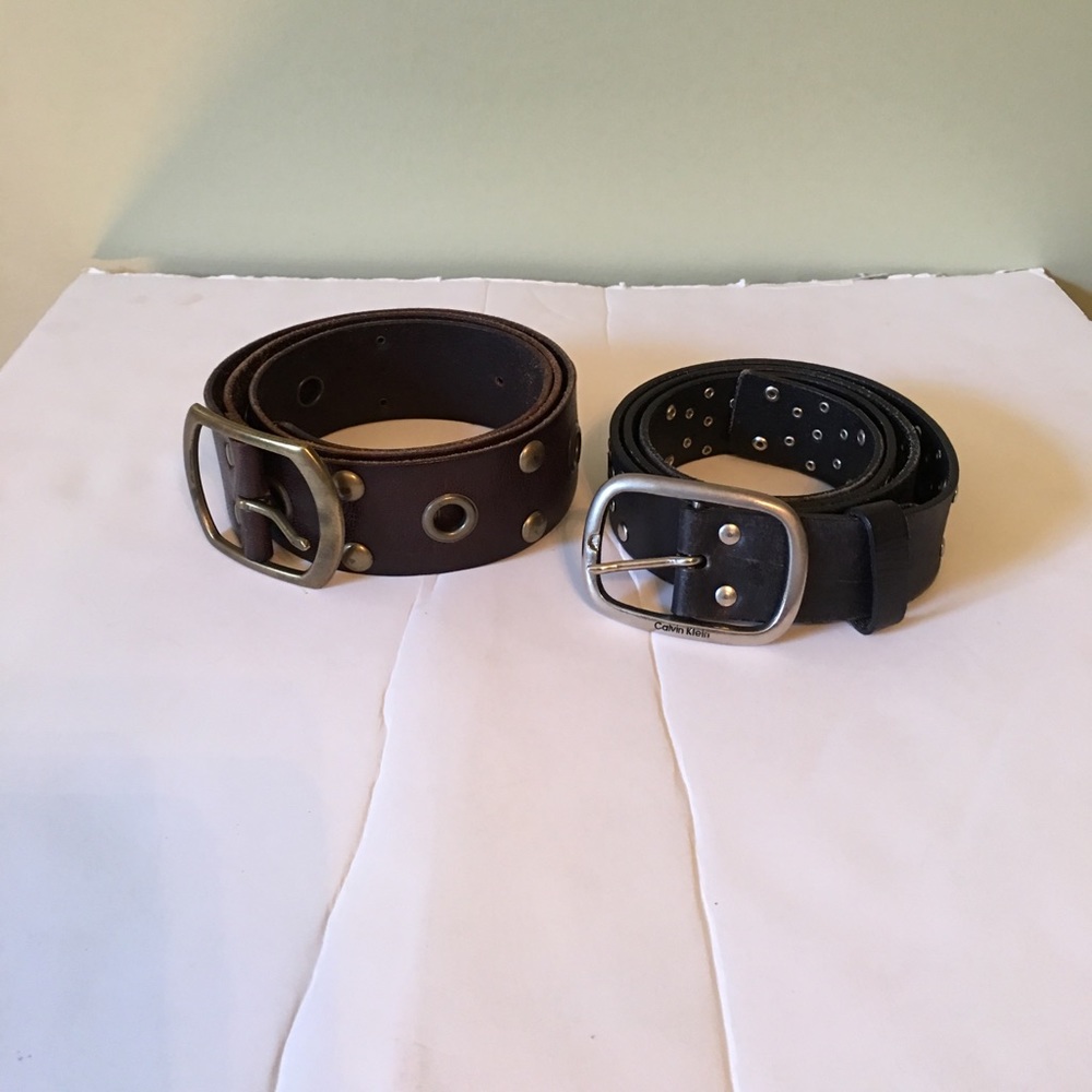 2 leather belts