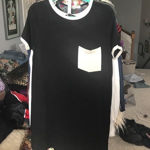 black and white tshirt dress