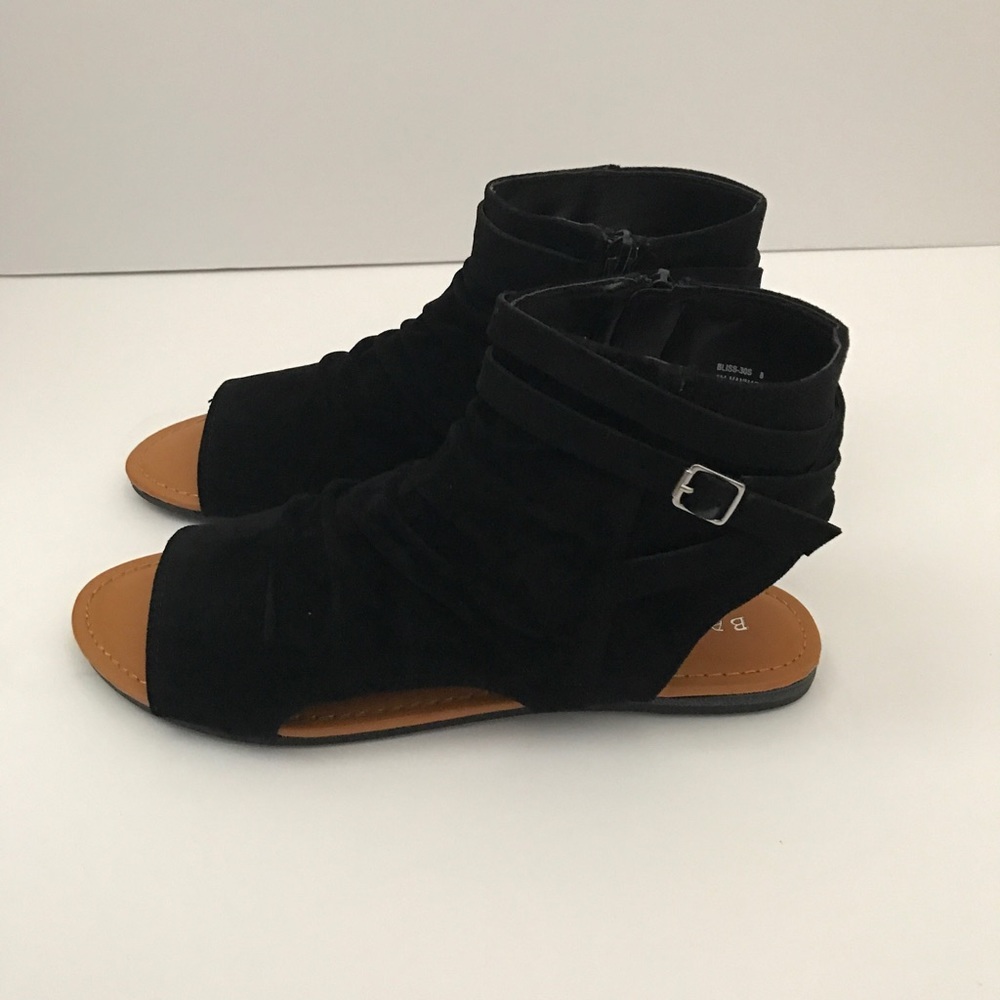 1 left! Desert Highway Vegan Suede Sandal - Picture 3 of 6