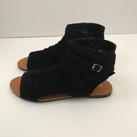 1 left! Desert Highway Vegan Suede Sandal - Picture 3 of 6