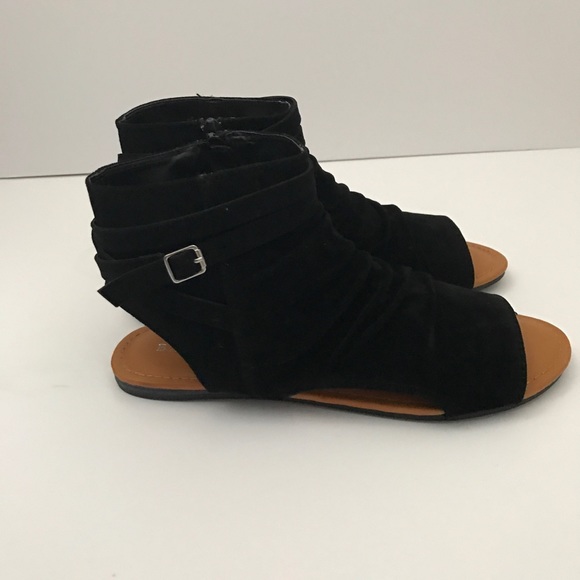 1 left! Desert Highway Vegan Suede Sandal - Picture 4 of 6