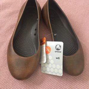 Wiona flat antique flats (crocs)