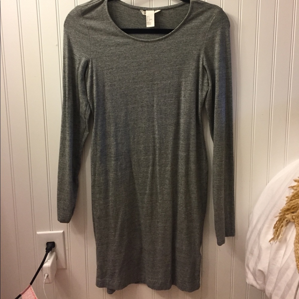 H&M long sleeve gray basic dress