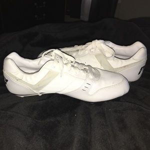 Women's size 9 soccer cleats - never worn