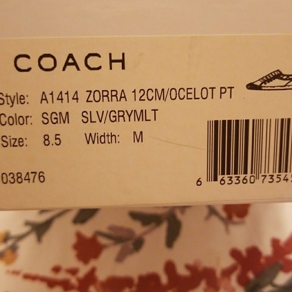 Silver and white comfy Coach sneakers - Picture 5 of 5