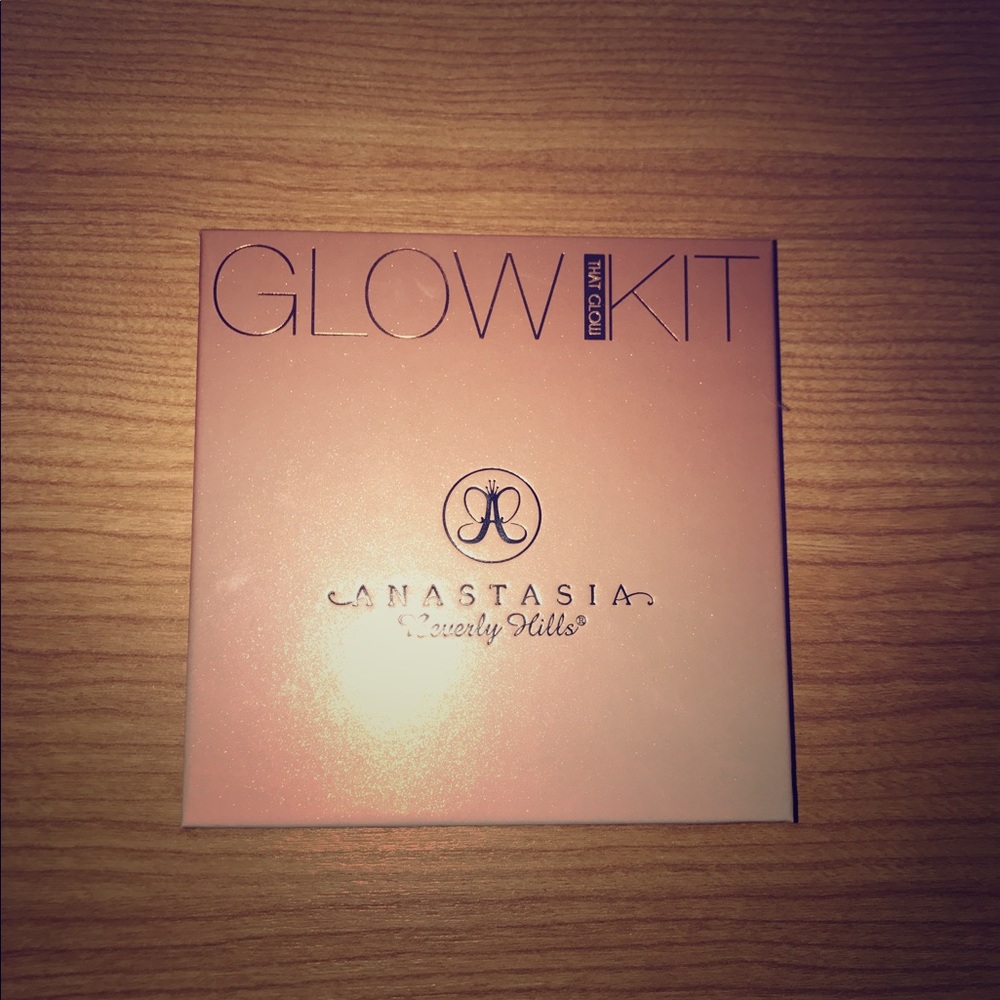 Anastasia Beverly Hill Glow Kit