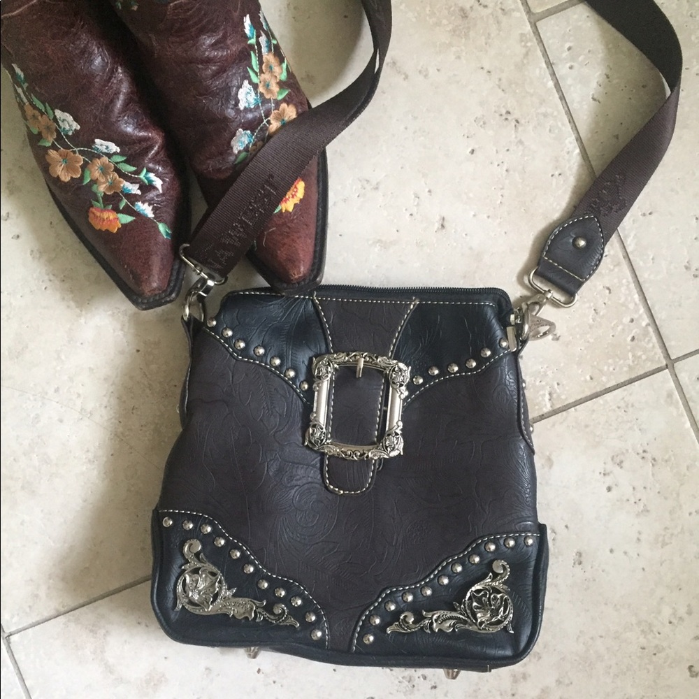 SOLD: $10