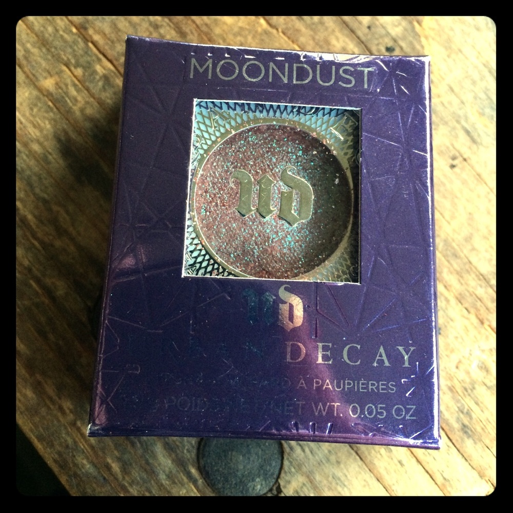 NIB Urban Decay Moondust eyeshadow in Solstice