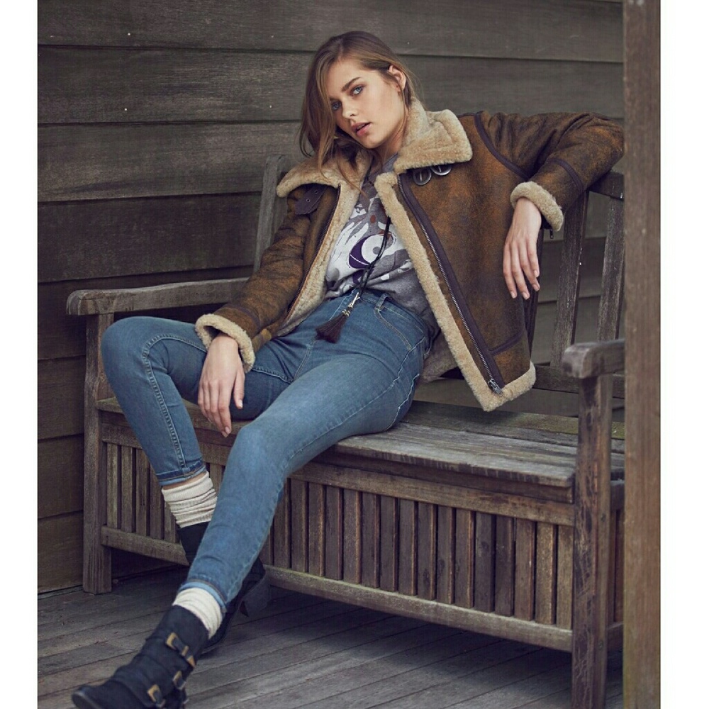 New! FREE PEOPLE High-rise Skinny Jeans Stretchy - Picture 2 of 6