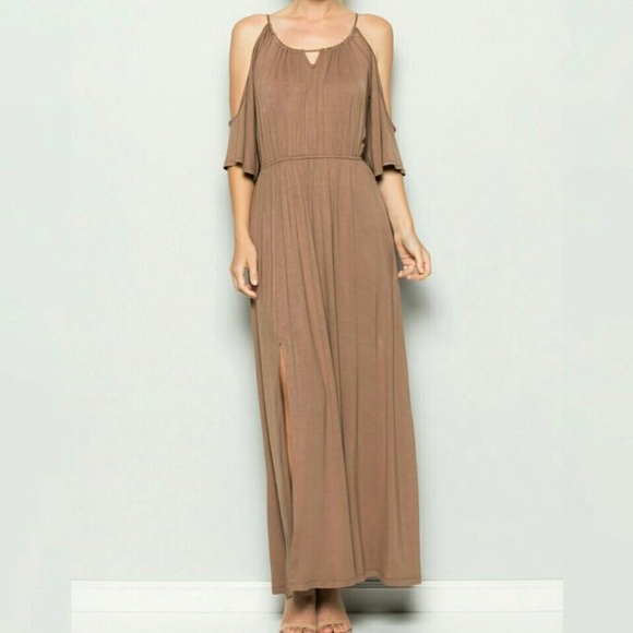 Beautiful Cold Shoulder Maxi - Picture 2 of 5