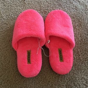 hot pink slippers