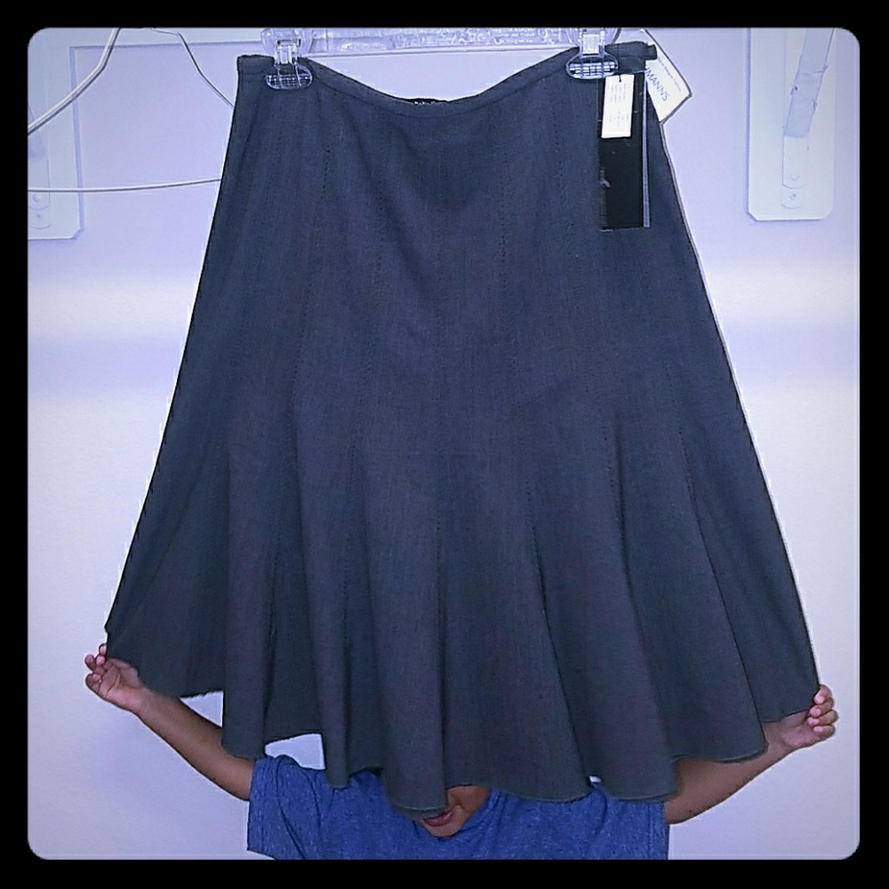 Career perfect skirt. knee length, brand new w/tag