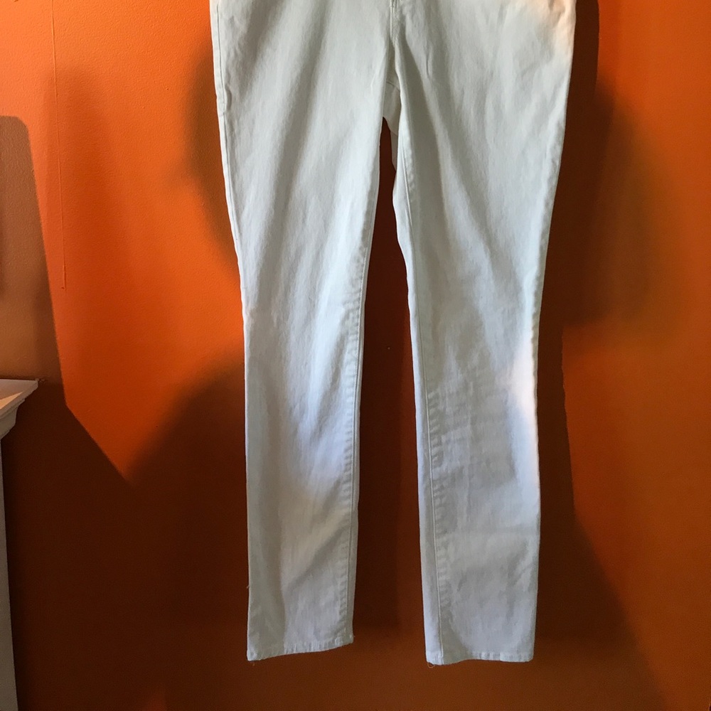 Jeans - Picture 2 of 3