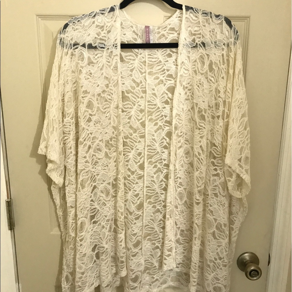 Lace cover up / shirt