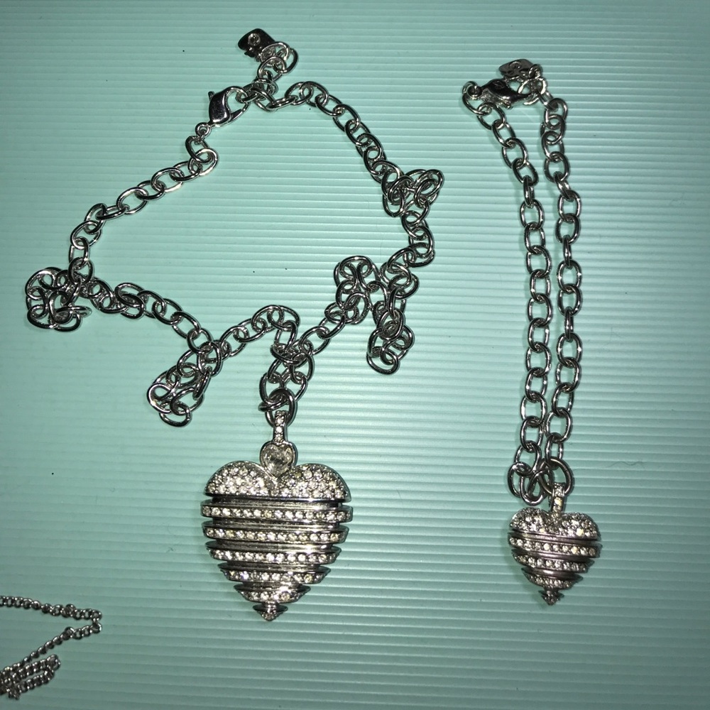 Swarovski matching bracelet and necklace