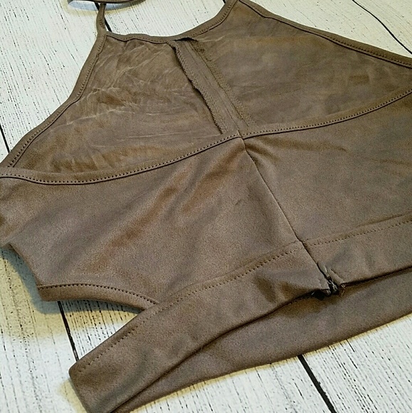 Suede Halter Crop Top - Picture 4 of 7