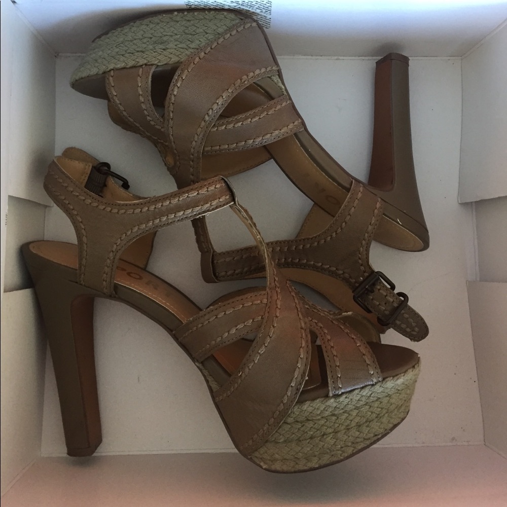 Report Sandals - Picture 3 of 8