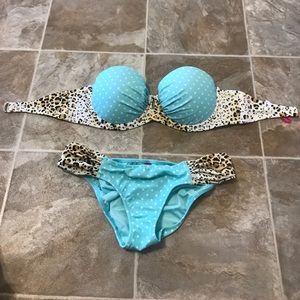 Bombshell VS bikini! 34C top & XS bottom