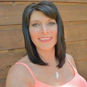 Meet your Posher, Angie