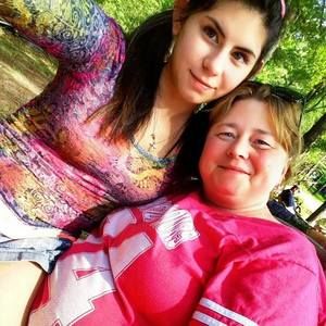 Meet your Posher, Kandi