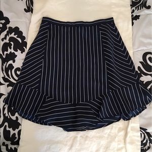 JCrew: Light Weight Summer Skirt (Trumpet cut)