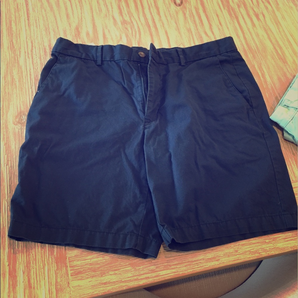 Men's Perry Ellis shorts- size 34