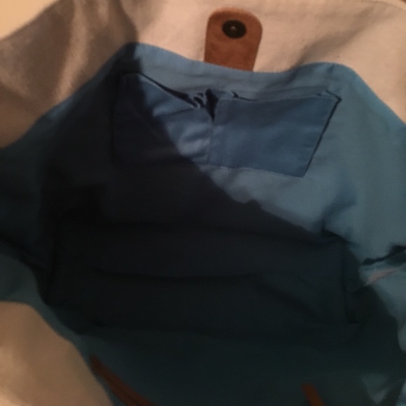 Steve Madden beaded beach tote with Pom Pom tassel - Picture 3 of 4