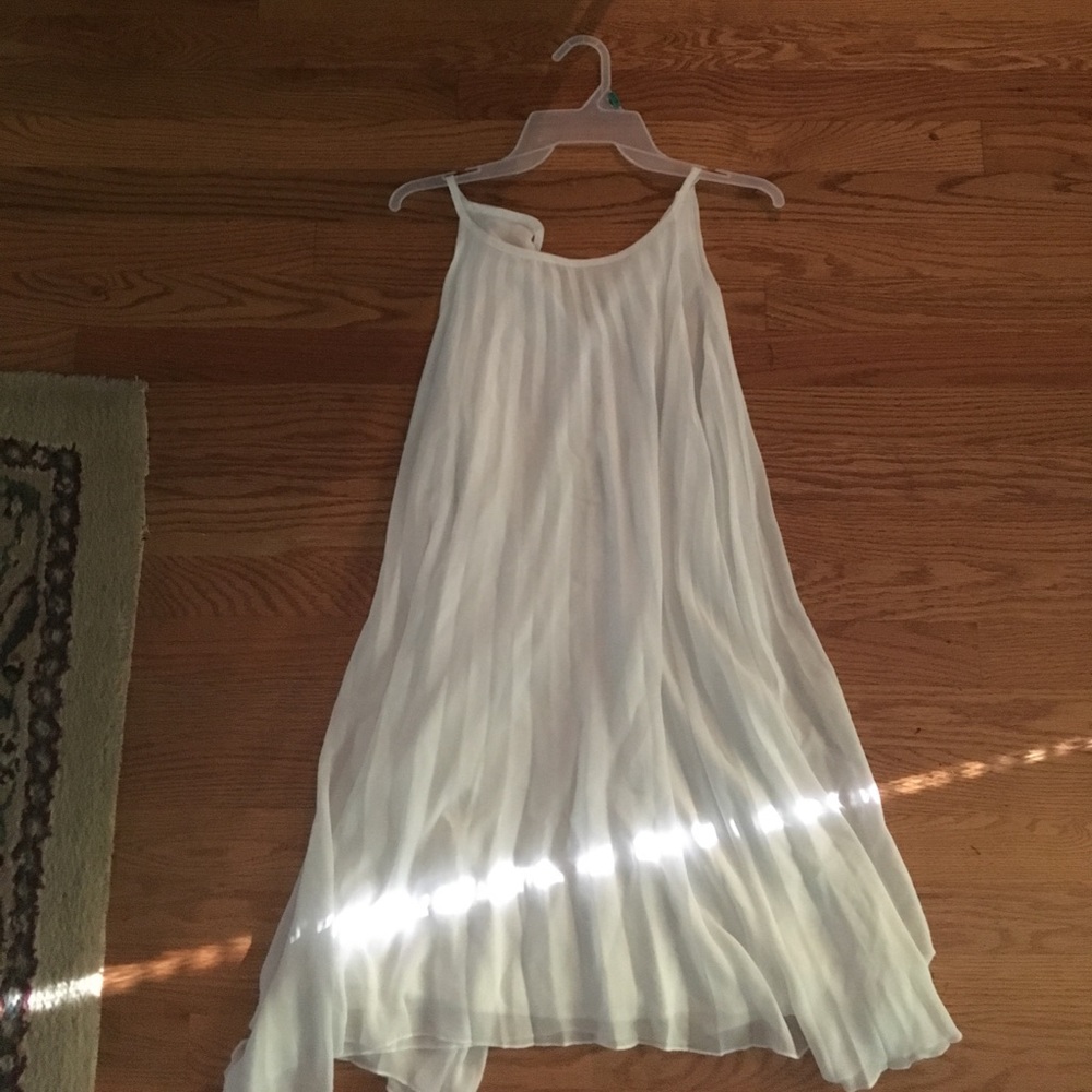 White pleated dress - Graduation/cocktail
