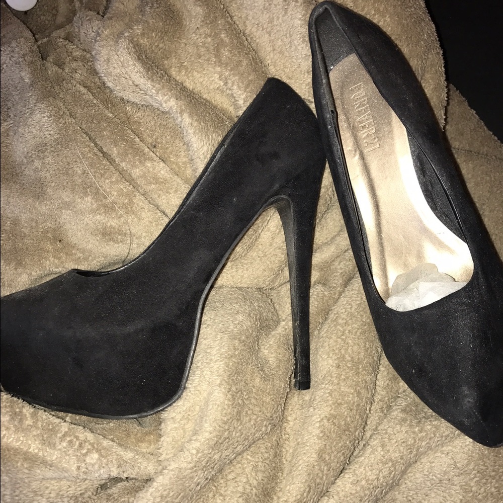 Black forever 21 pumps